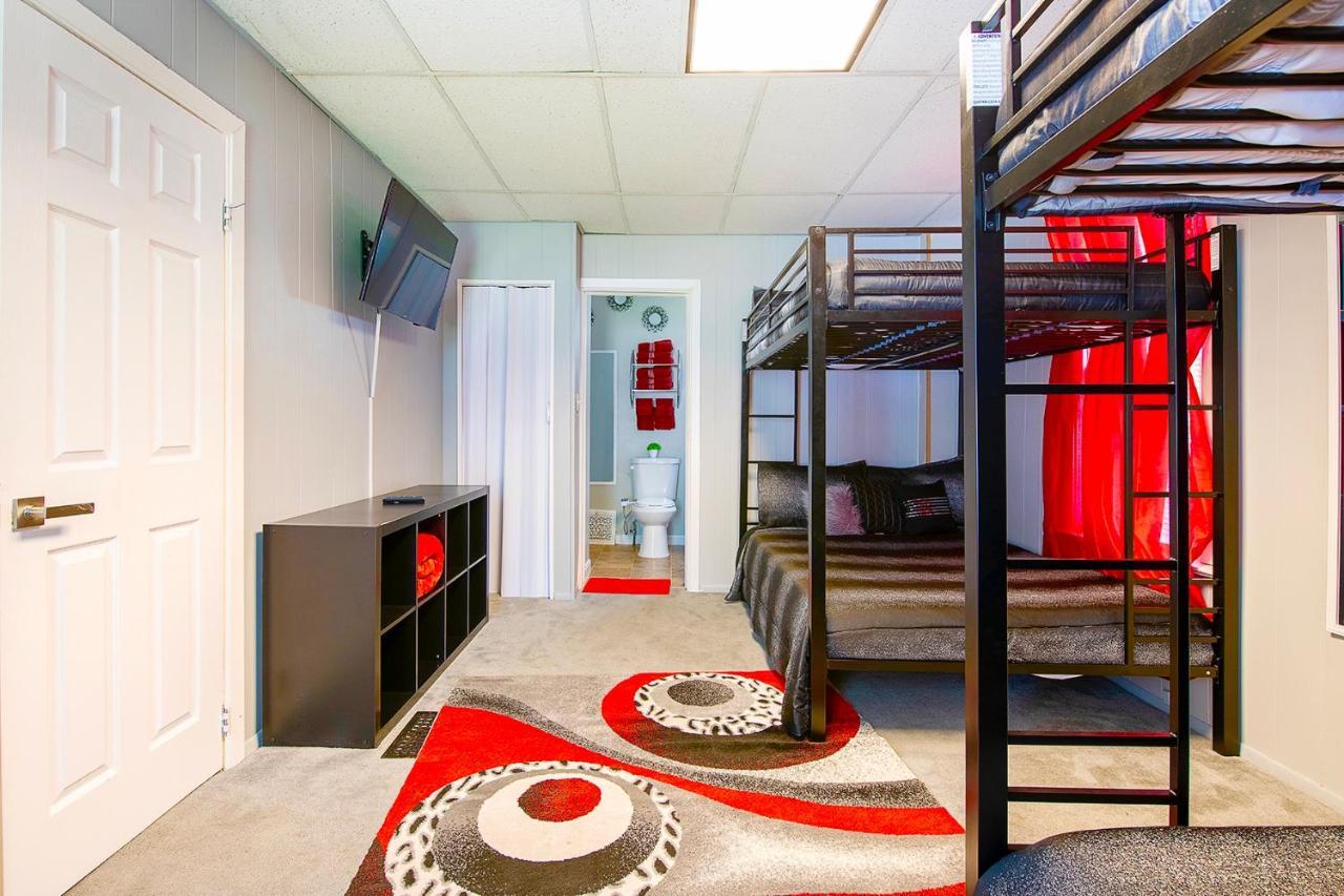 The Rubi Lounge - Spacious Brooklyn Centre Modern Escape Near Downtown With Parking, 300Mb Wifi & Self Check-In Кливленд Экстерьер фото