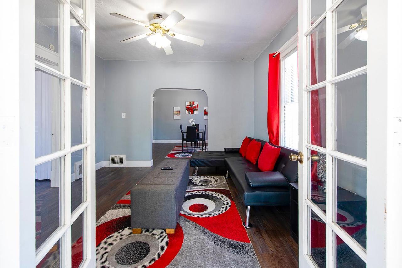 The Rubi Lounge - Spacious Brooklyn Centre Modern Escape Near Downtown With Parking, 300Mb Wifi & Self Check-In Кливленд Экстерьер фото